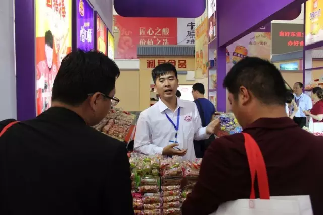 食博会观察：二维码等互联网手段成商家销售“新宠”