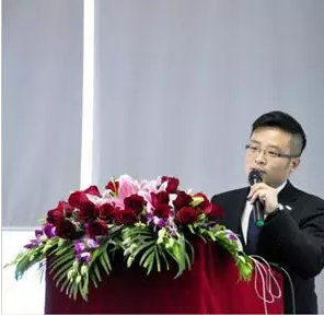 SATO佐藤 ：以高科技“连接虚拟和现实”